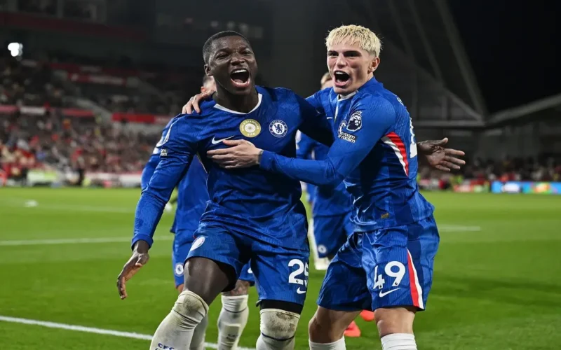 اللقاء المنتظر.. القنوات الناقلة لتشيلسي ضد أتالانتا في جولة 6 بدوري الأبطال